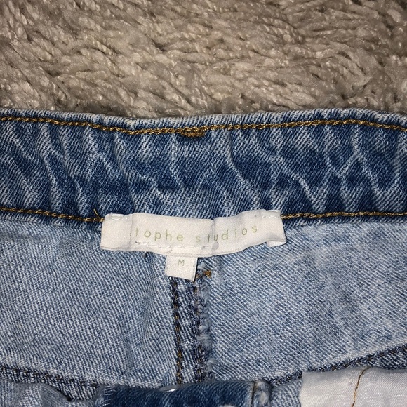 Jean Shorts - Picture 4 of 4